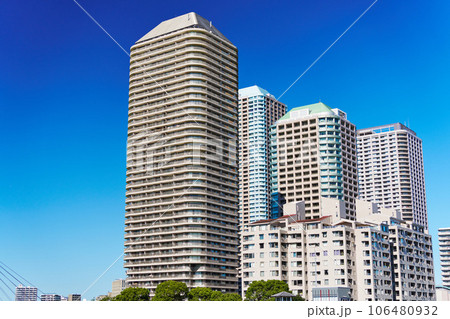 東京　隅田川沿いの超高層住宅 106480932