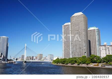 東京　隅田川沿いの超高層住宅 106480937