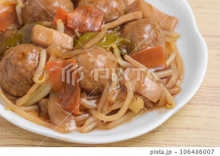 肉団子と野菜の甘酢餡かけ 肉団子と野菜の甘酢餡かけ 106486007