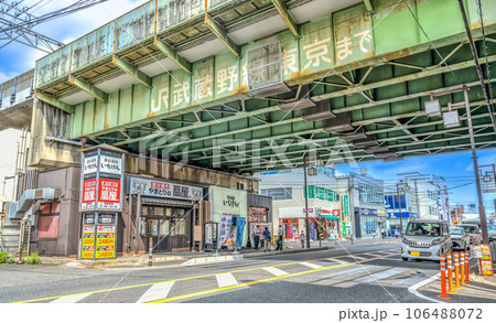 千葉県船橋市の都市風景　西船橋駅 106488072