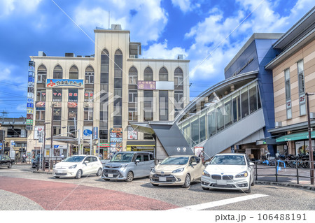 千葉県船橋市の都市風景　西船橋駅 106488191