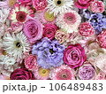 綺麗な花手水 106489483