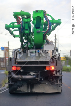 コンクリートポンプ車 106490648