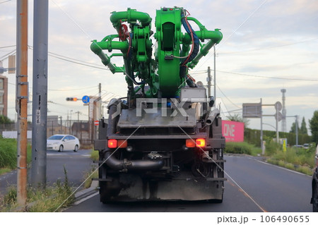 コンクリートポンプ車 106490655