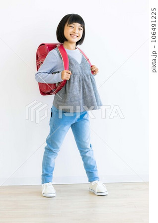 小学生 女の子 少女 ランドセル 小学生 女の子 少女 ランドセル 106491225
