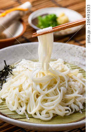 夏の定番！冷やしうどん ざるうどん 106491633