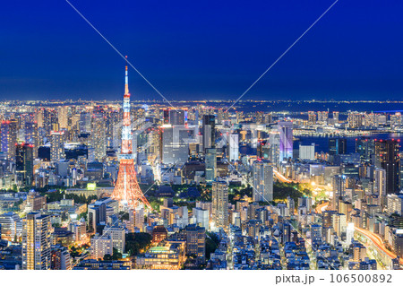 夏色の東京タワーライトアップと大都会の絶景夜景 106500892