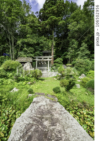 武宮神社　参道　岡山県笠岡市 106502956
