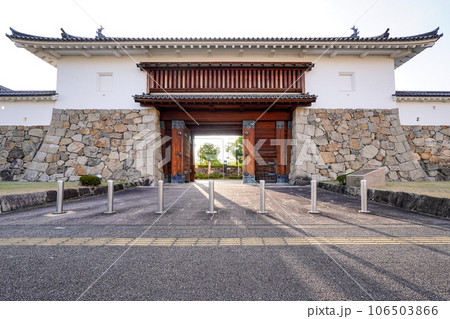 丹後田辺城を利用した舞鶴公園・田辺城資料館(京都府舞鶴市) 丹後田辺城を利用した舞鶴公園・田辺城資料館(京都府舞鶴市) 106503866