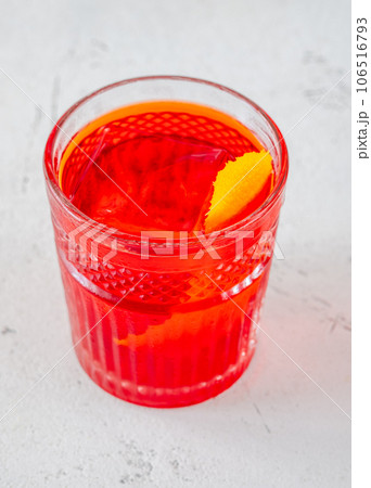 Glass of Negroni 106516793