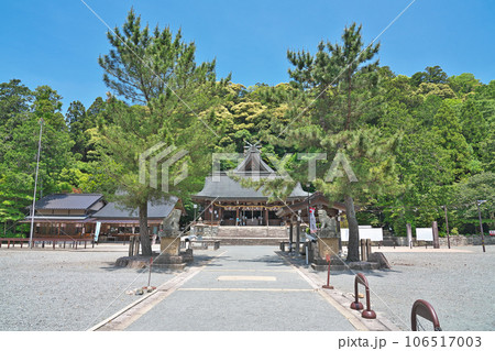 【物部神社】 島根県大田市川合町川合 【物部神社】 島根県大田市川合町川合 106517003