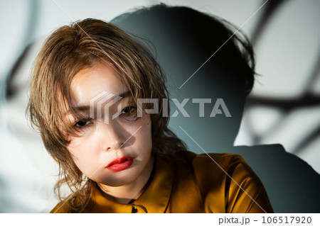portrait 106517920