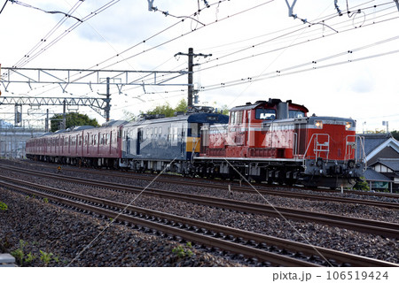 東海道線を走るDD51＋クモヤ145＋415系800番台廃車配給列車 106519424