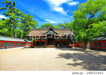 【大阪府】晴天の住吉大社の本宮(第一本宮) 【大阪府】晴天の住吉大社の本宮(第一本宮) 106521832