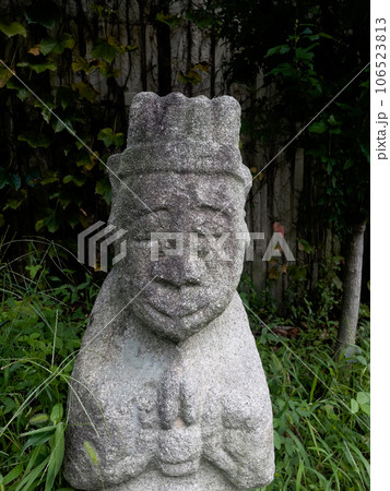 vintage korean statue3 106523813