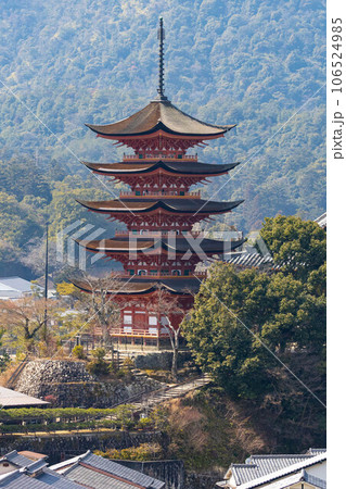 EOSR.広島宮島、俺の五重塔フォト。 106524985