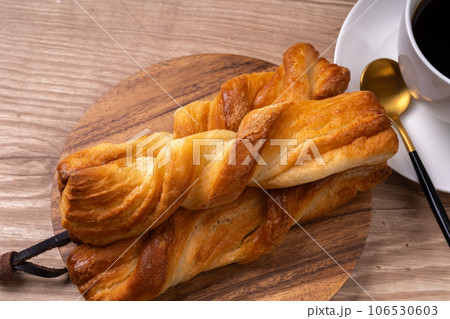 ねじりパン 106530603