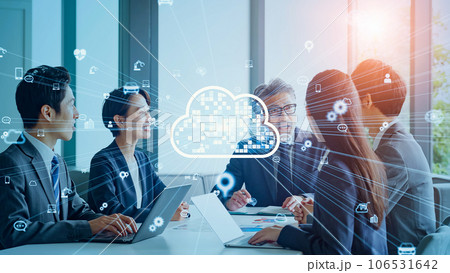 ビジネスとクラウド　デジタルトランスフォーメーション　SaaS 106531642