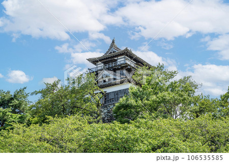 福井県坂井市 日本100名城 快晴の丸岡城天守 福井県坂井市 日本100名城 快晴の丸岡城天守 106535585