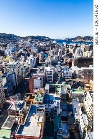 長崎市役所新庁舎　屋上庭園からの眺め　【長崎市】 106541602
