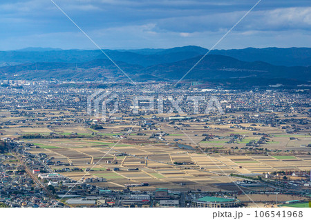 常山　山上から見た茶屋町方面　岡山県玉野市 106541968
