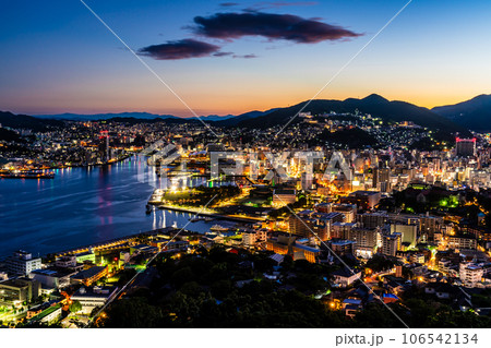 鍋冠山からの夜明け　【長崎市】 106542134