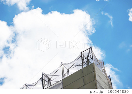 ビルの工事現場 ビルの工事現場 106544880