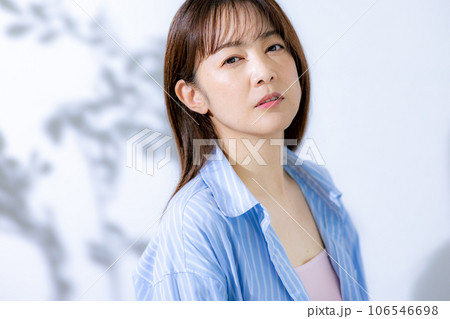 クールビューティー 女性 クールビューティー 女性 106546698