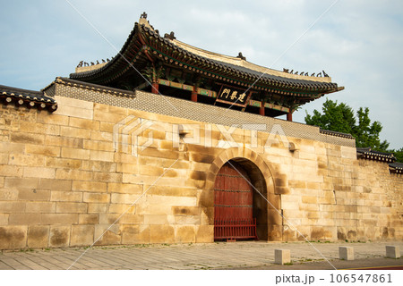 韓国ソウルにある景福宮のとても美しい風景 106547861