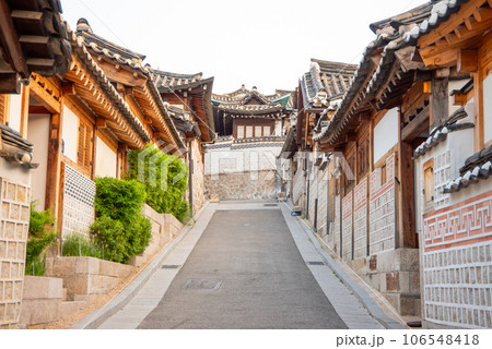 韓国ソウルにある北村韓屋村のとても美しい風景 106548418