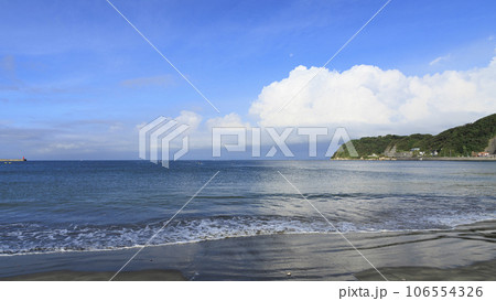 神奈川県逗子市湘南逗子海水浴場の夏休み 神奈川県逗子市湘南逗子海水浴場の夏休み 106554326