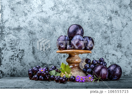 Fruits on the cake stand. Fruits on the cake stand. 106555715