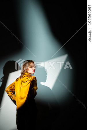 portrait 106560092
