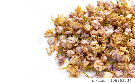 Dried jasmine flowers for tea 106563334