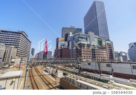 大阪梅田　HEP FIVE観覧車　阪急百貨店 106564030