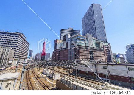 大阪梅田　HEP FIVE観覧車　阪急百貨店 106564034