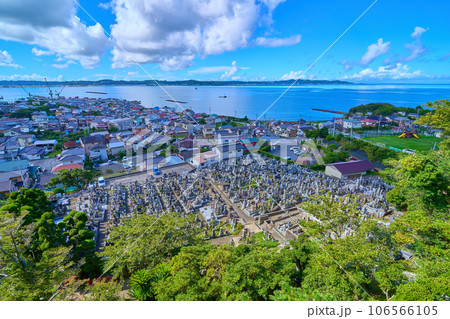 千葉県館山市の大福寺 崖観音の観音堂からの眺望(館山市船形,鏡ヶ浦,館山湾など) 106566105