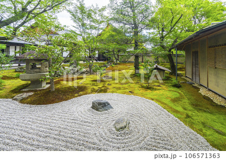 京都・紫野　大徳寺　黄梅院　直中庭 106571363