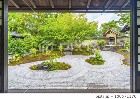 京都・紫野　大徳寺　黄梅院　雲池庭 106571370