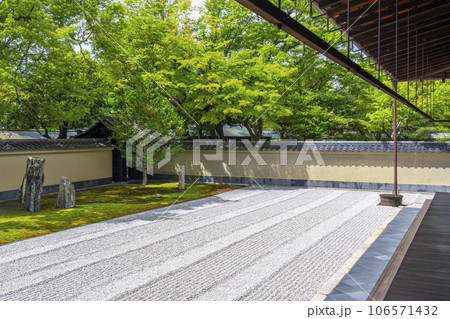 大徳寺黄梅院　方丈南庭　破頭庭 106571432