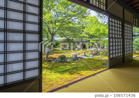 京都・紫野　大徳寺　黄梅院　直中庭 106571436