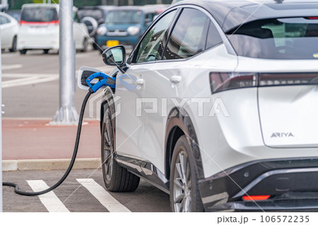 電気自動車　EV充電スポット　急速充電設備　EV QUICK CHARGER　日産ARIYA 106572235