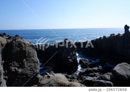 鵜戸神宮からの海 106572608