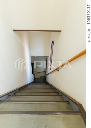 空き事務所内観　 106580137