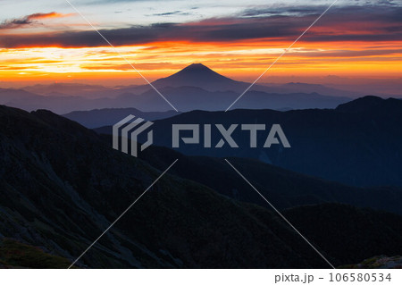 三伏峠から荒川岳 縦走 三伏峠から荒川岳 縦走 106580534