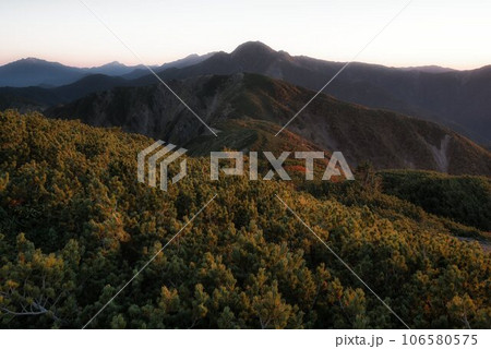 三伏峠から荒川岳 縦走 三伏峠から荒川岳 縦走 106580575