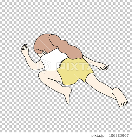 一個女孩趴著，一條腿微微彎曲 106583907