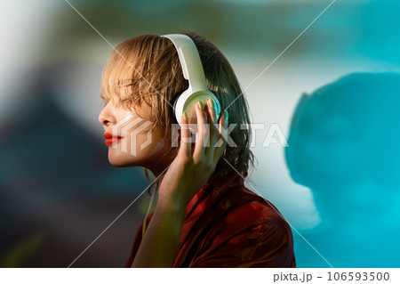portrait portrait 106593500