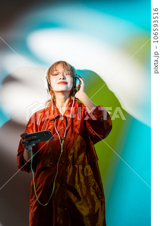 portrait portrait 106593516