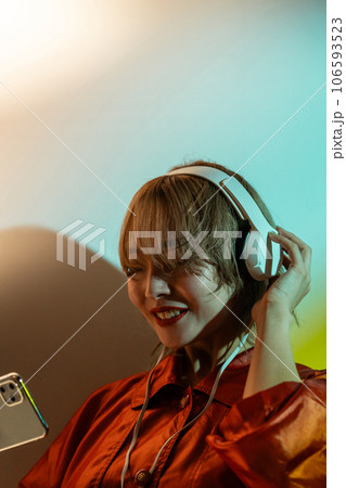 portrait portrait 106593523